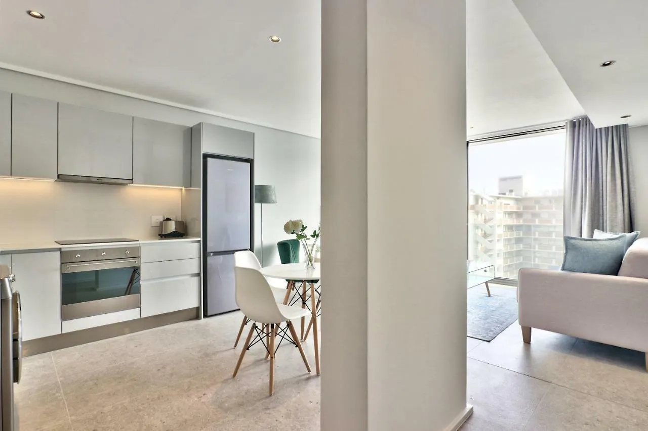 503 The Cosmopolitan Apartment Cape Town